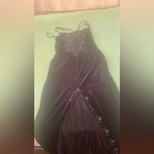 A Dave&jhonny by lura turner black vintage dress with rhinestones slit in back